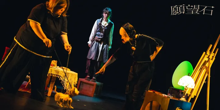 La IA puede redactar una traducción teatral. ¿Quién responde por la frase que llega a escena?